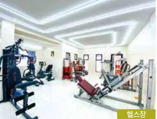 CG 바닐라드 캠퍼스 헬스장의 웨이트 기구